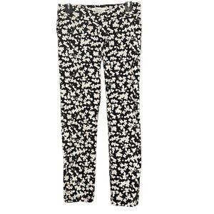 89th + Madison floral Black‎ and White pants size small